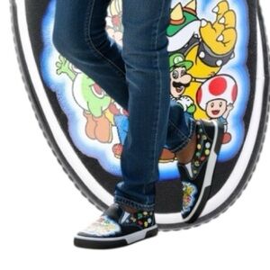 NEW! Nintendo Super Mario Boys Slip-on Sneakers Size 11 Kids Shoes